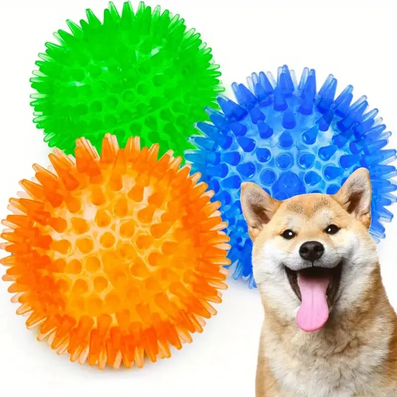6 DURABLE SPIKY SQUEAKY DOG BALLS