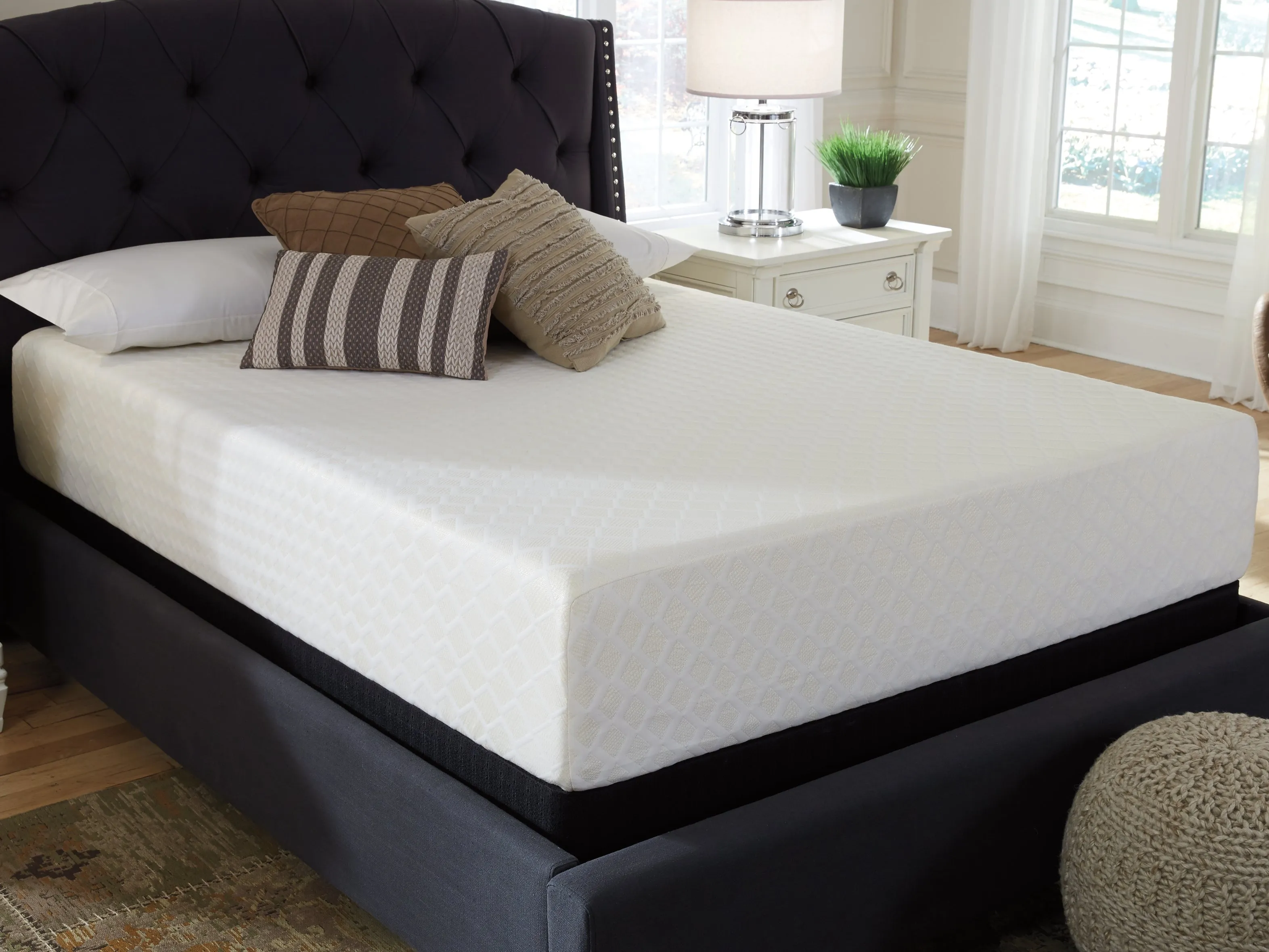 Chime 12 Inch Memory Foam King Mattress in a Box with Head-Foot Model Better King Adjustable Base